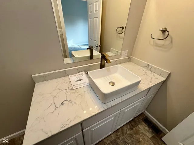 $299,900 | 780 Northern Acres Drive, Ladoga, IN 47954