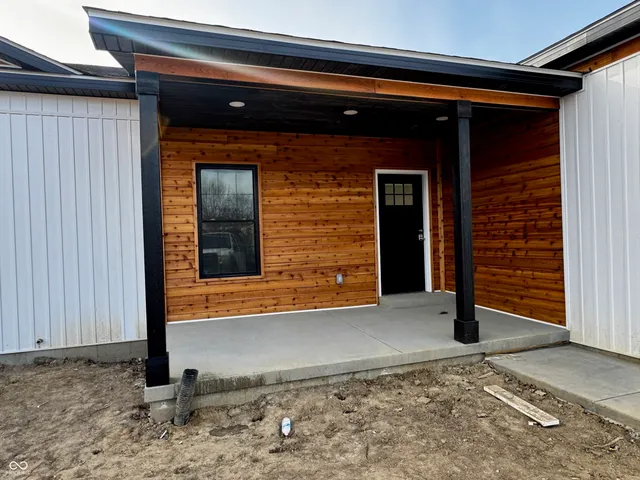 $299,900 | 780 Northern Acres Drive, Ladoga, IN 47954