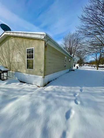 $40,000 | 559 Triann Drive Southeast, Grand Rapids, MI 49548