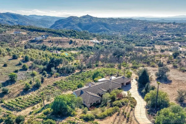 $1,590,000 | 30388 Castlecrest Drive, Valley Center, CA 92082