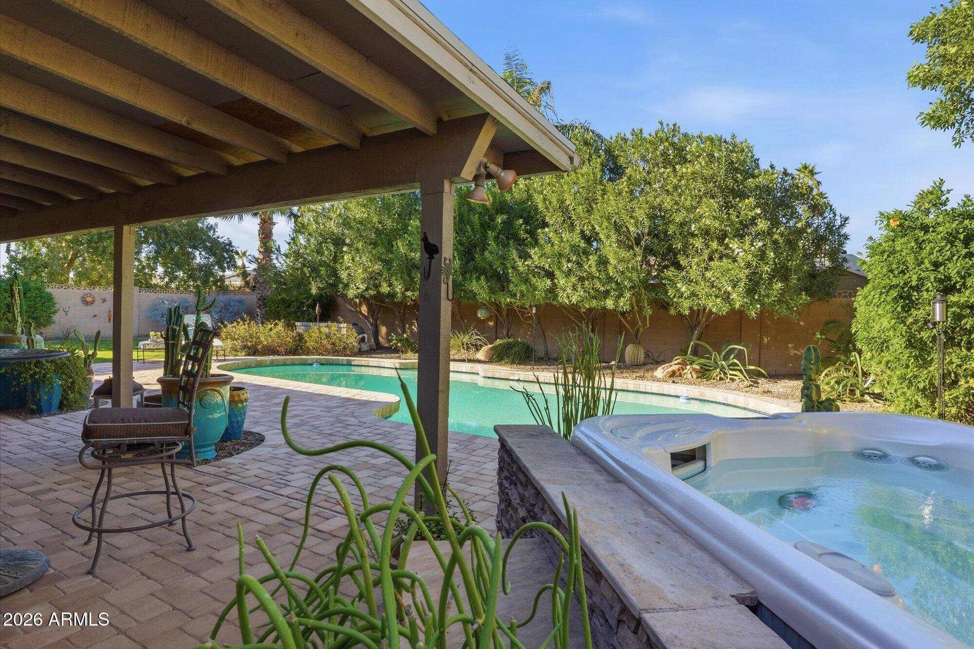 5008 East Bloomfield Road Scottsdale, AZ 85254 - Photo 22 of 25 Diving Pool and Spa
