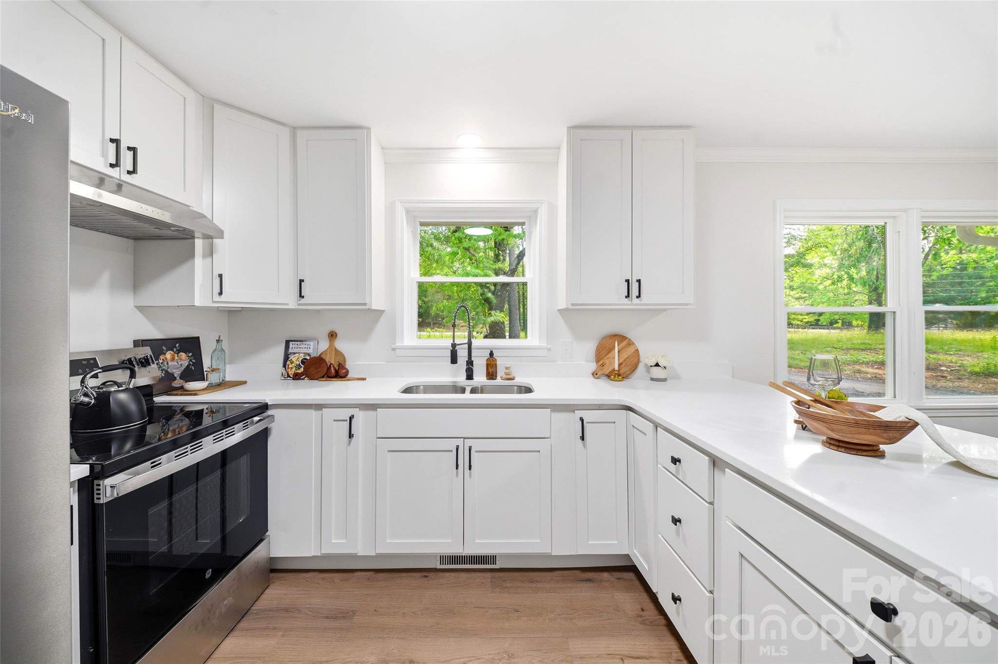 1335 Little Mountain Road Columbus, NC 28722 - Photo 12 of 46
