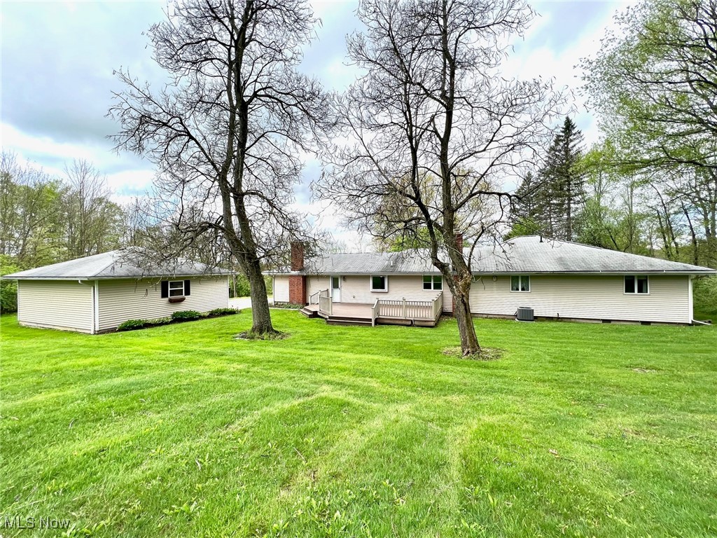 11075 Auburn Road Chardon, OH 44024 - Photo 2 of 39 Gallery Image 2