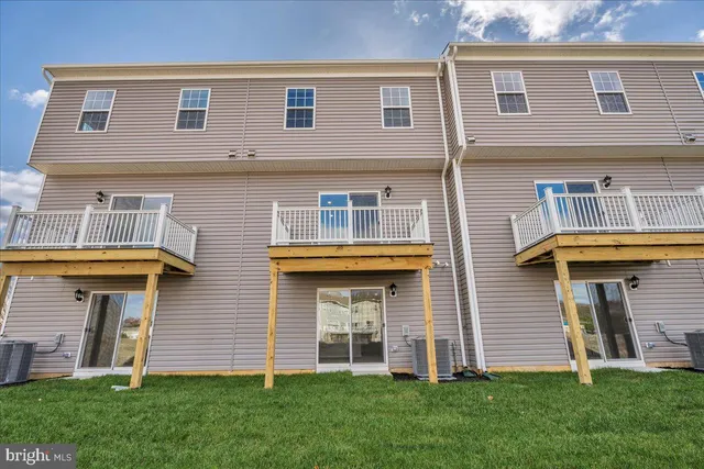 $3,100 | 220 Sandy Rdg Road, Sicklerville, NJ 08081