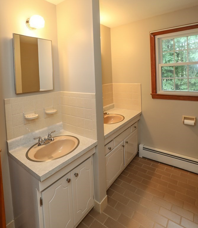 24 Marlboro Road Georgetown, MA 01833 - Photo 23 of 29 Gallery Image 23