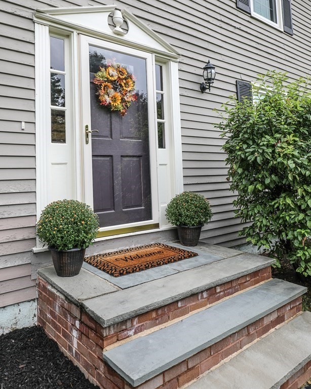 24 Marlboro Road Georgetown, MA 01833 - Photo 4 of 29 Gallery Image 4