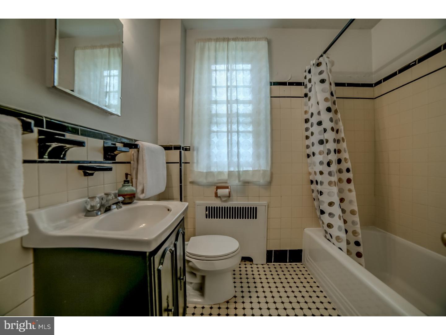 1435 Dorchester Road Havertown, PA 19083 - Photo 11 of 14 Gallery Image 11
