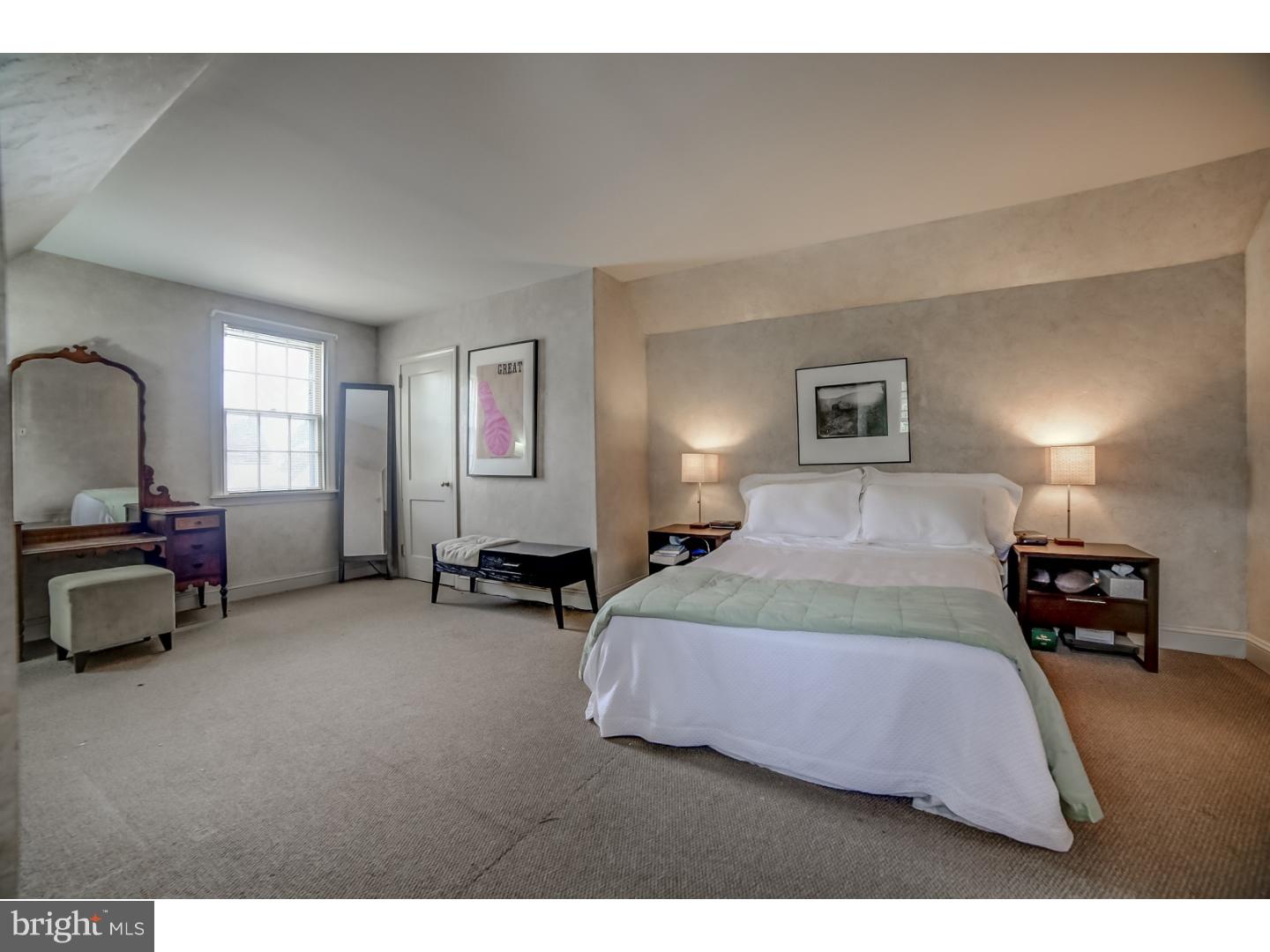 1435 Dorchester Road Havertown, PA 19083 - Photo 10 of 14 Gallery Image 10