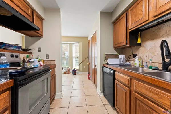 $480,000 | 1747 South Brightside View Drive, Unit A B C D, Baton Rouge, LA 70820