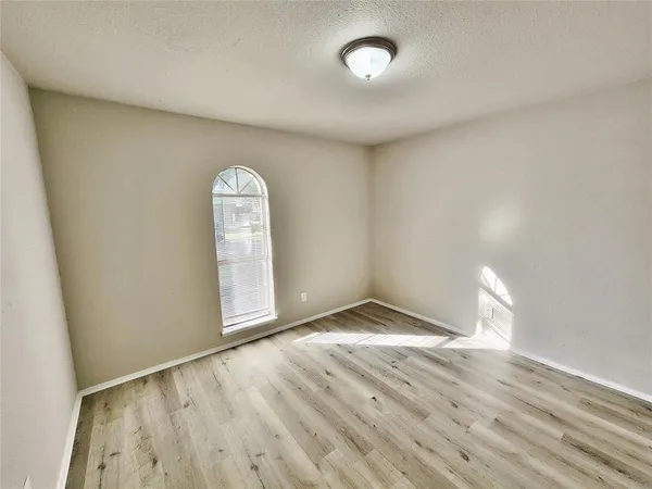 $1,950 | 4118 Salem Drive, Garland, TX 75043