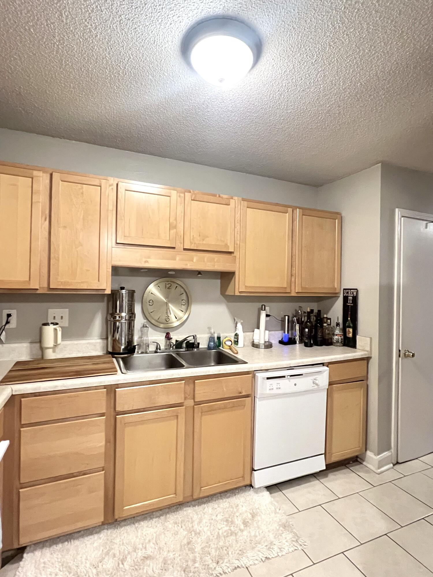 21 Rivers Point Row, Unit 5A Charleston, SC 29412 - Photo 9 of 23 IMG_5873