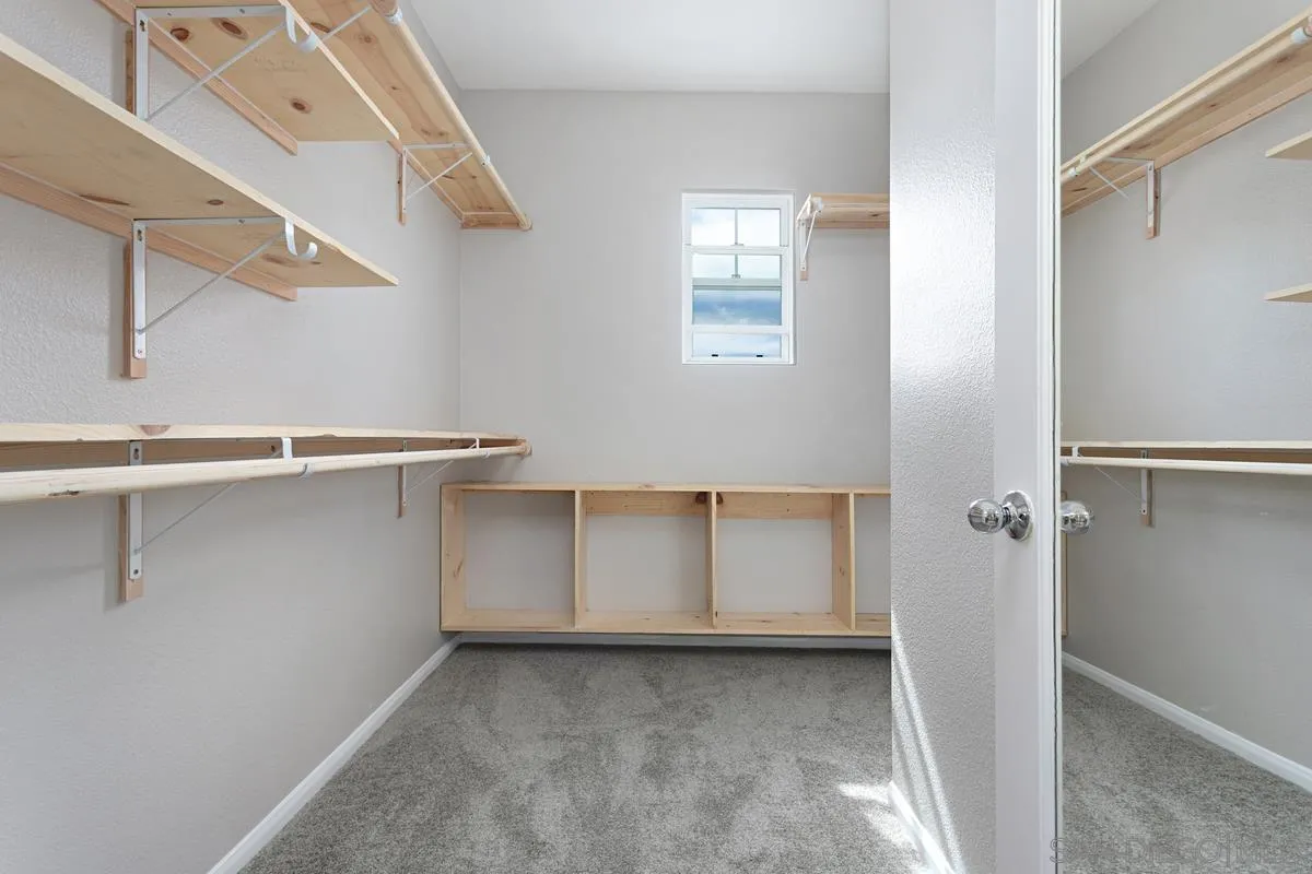 12253 Pepper Tree Lane Poway, CA 92064 - Photo 23 of 39 a view of an empty room