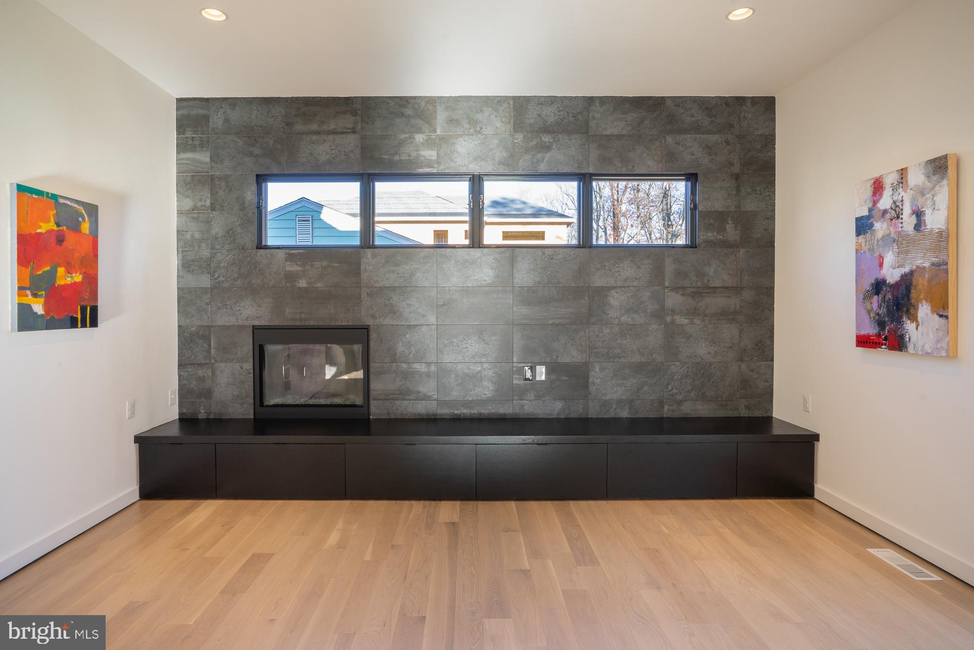 114 Tapawingo Road Southwest Vienna, VA 22180 - Photo 22 of 67 Gas fireplace & prewire TV - set at perfect view