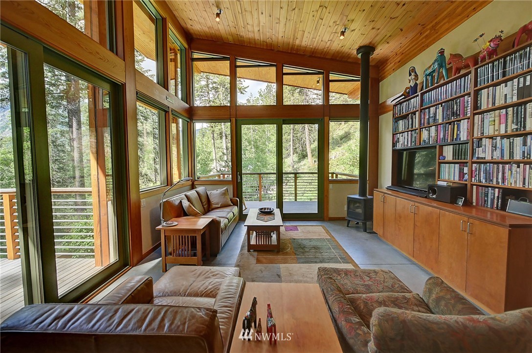 13 Wintergreen Road Winthrop, WA 98862 - Photo 11 of 25