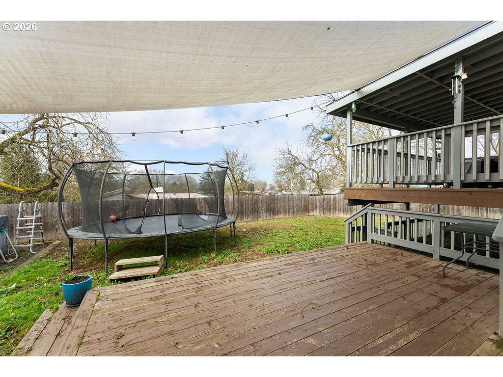 265 Southeast Grape Avenue Winston, OR 97496 - Photo 17 of 31