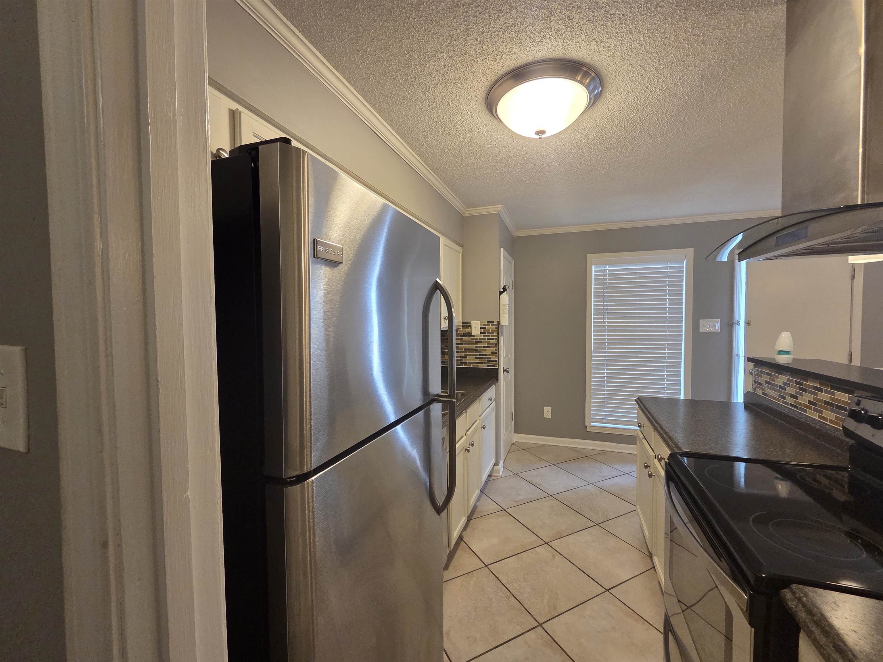 2106 Harbert Avenue Memphis, TN 38104 - Photo 17 of 29