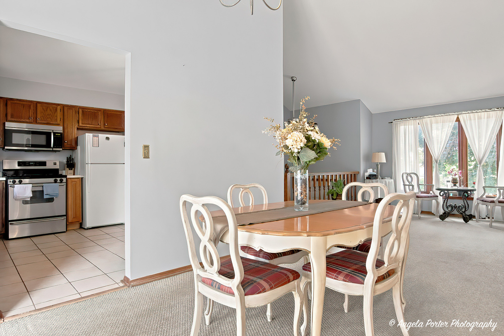 2494 Forest View Road Lindenhurst, IL 60046 - Photo 8 of 29