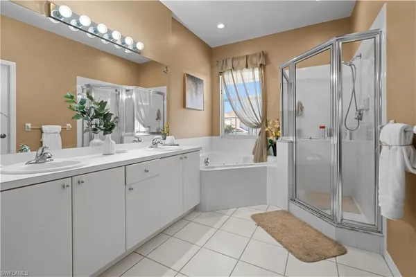 $399,000 | 9601 Village View Boulevard, Unit 201, Bonita Springs, FL 34135