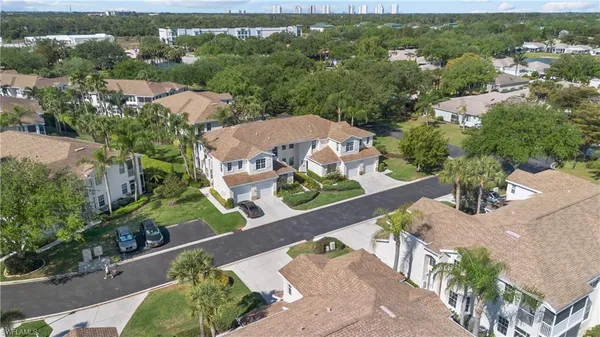 $399,000 | 9601 Village View Boulevard, Unit 201, Bonita Springs, FL 34135