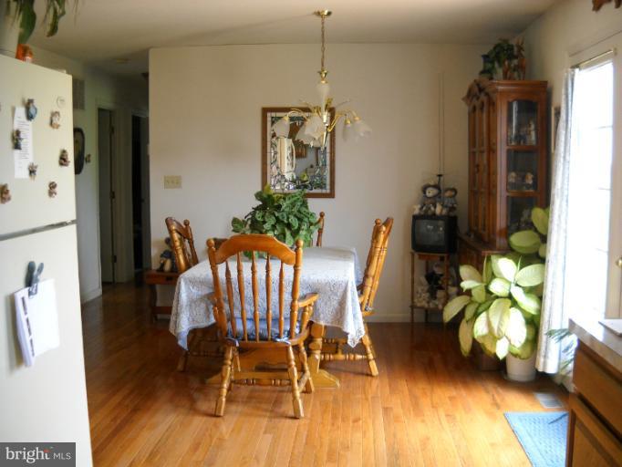 4799 Wentz Road Manchester, MD 21102 - Photo 2 of 17 Kitchen