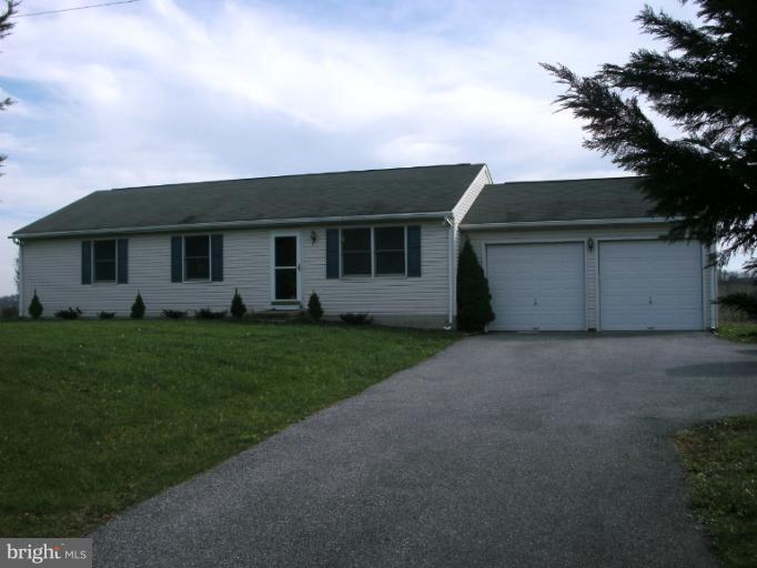 4799 Wentz Road Manchester, MD 21102 - Photo 17 of 17 Exterior (Front)