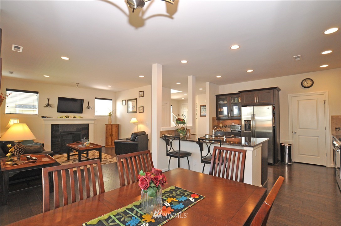 3615 196th Place Southeast Bothell, WA 98012 - Photo 11 of 22 Gallery Image 11