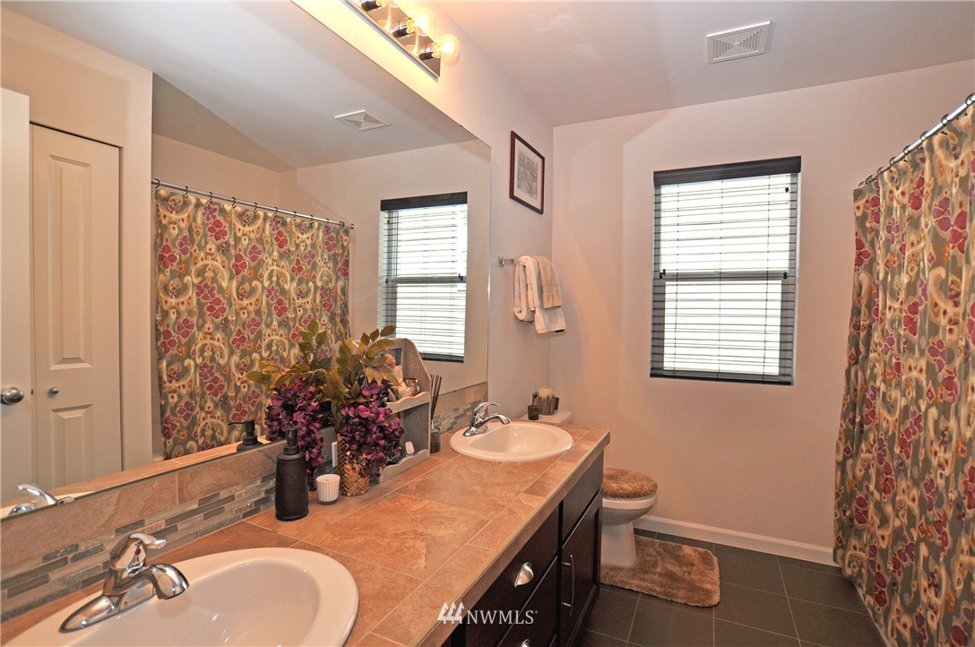 3615 196th Place Southeast Bothell, WA 98012 - Photo 17 of 22 Gallery Image 17