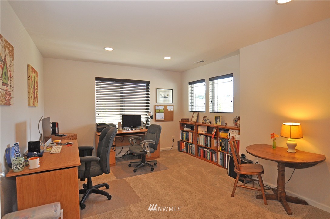 3615 196th Place Southeast Bothell, WA 98012 - Photo 18 of 22 Gallery Image 18
