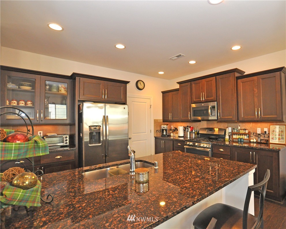 3615 196th Place Southeast Bothell, WA 98012 - Photo 9 of 22 Gallery Image 9