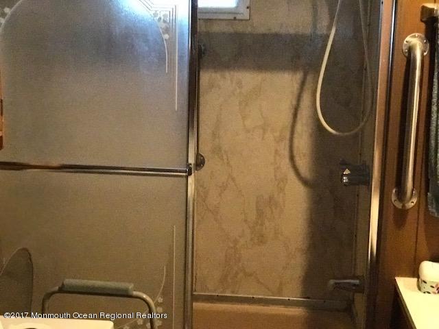 59 Roberts Road Toms River, NJ 08755 - Photo 18 of 26 Shower