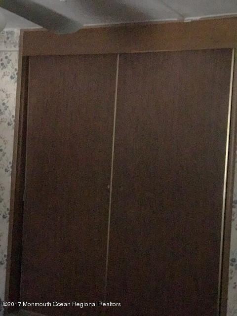 59 Roberts Road Toms River, NJ 08755 - Photo 24 of 26 Large closet in bedroom