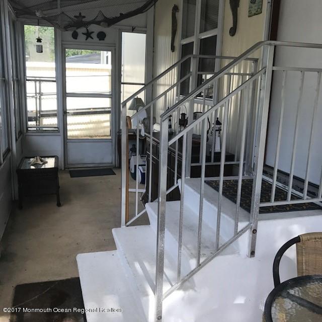 59 Roberts Road Toms River, NJ 08755 - Photo 4 of 26 Inside Porch Steps