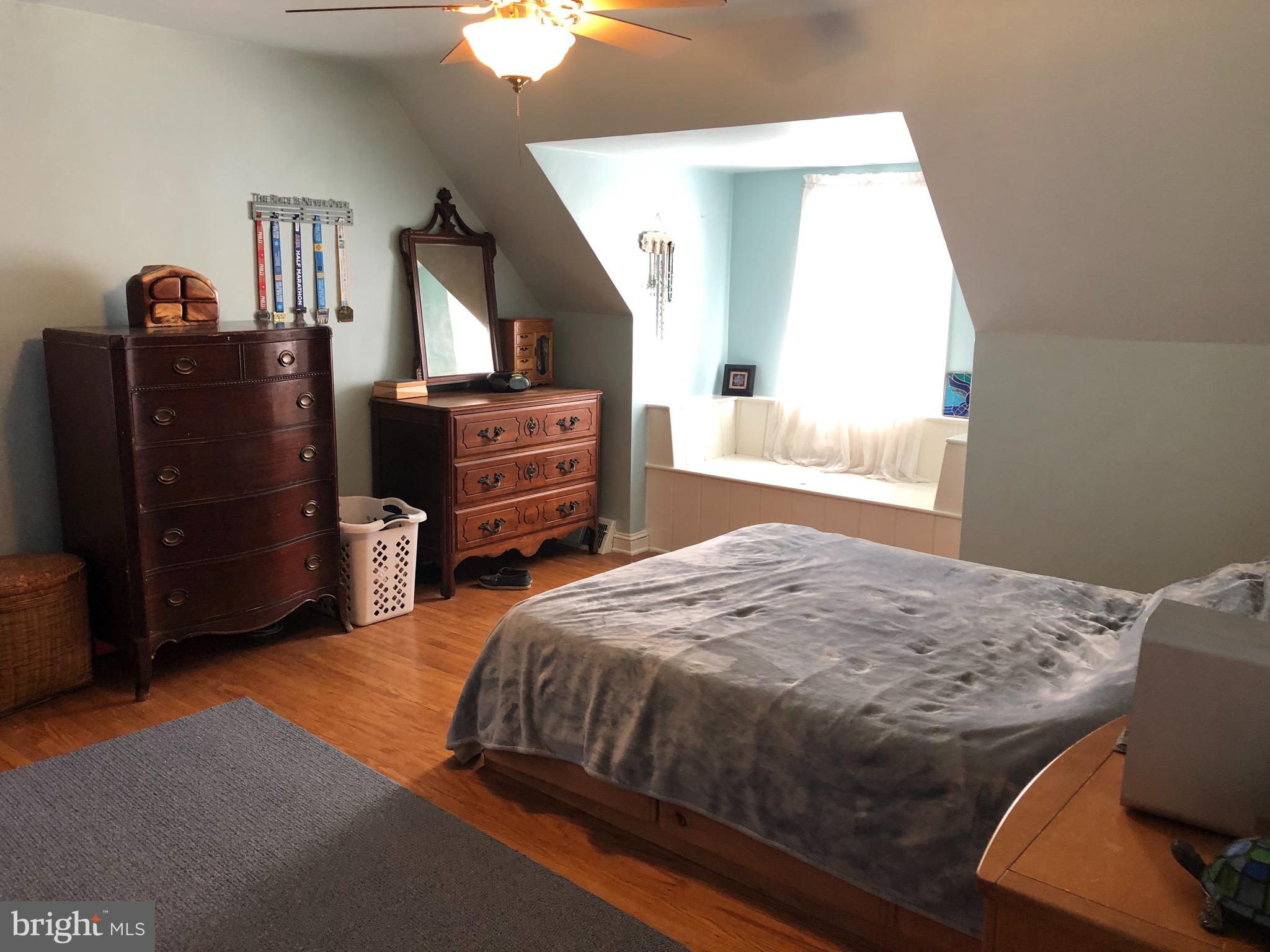 963 Providence Road Springfield, PA 19064 - Photo 22 of 35 Master Bedroom