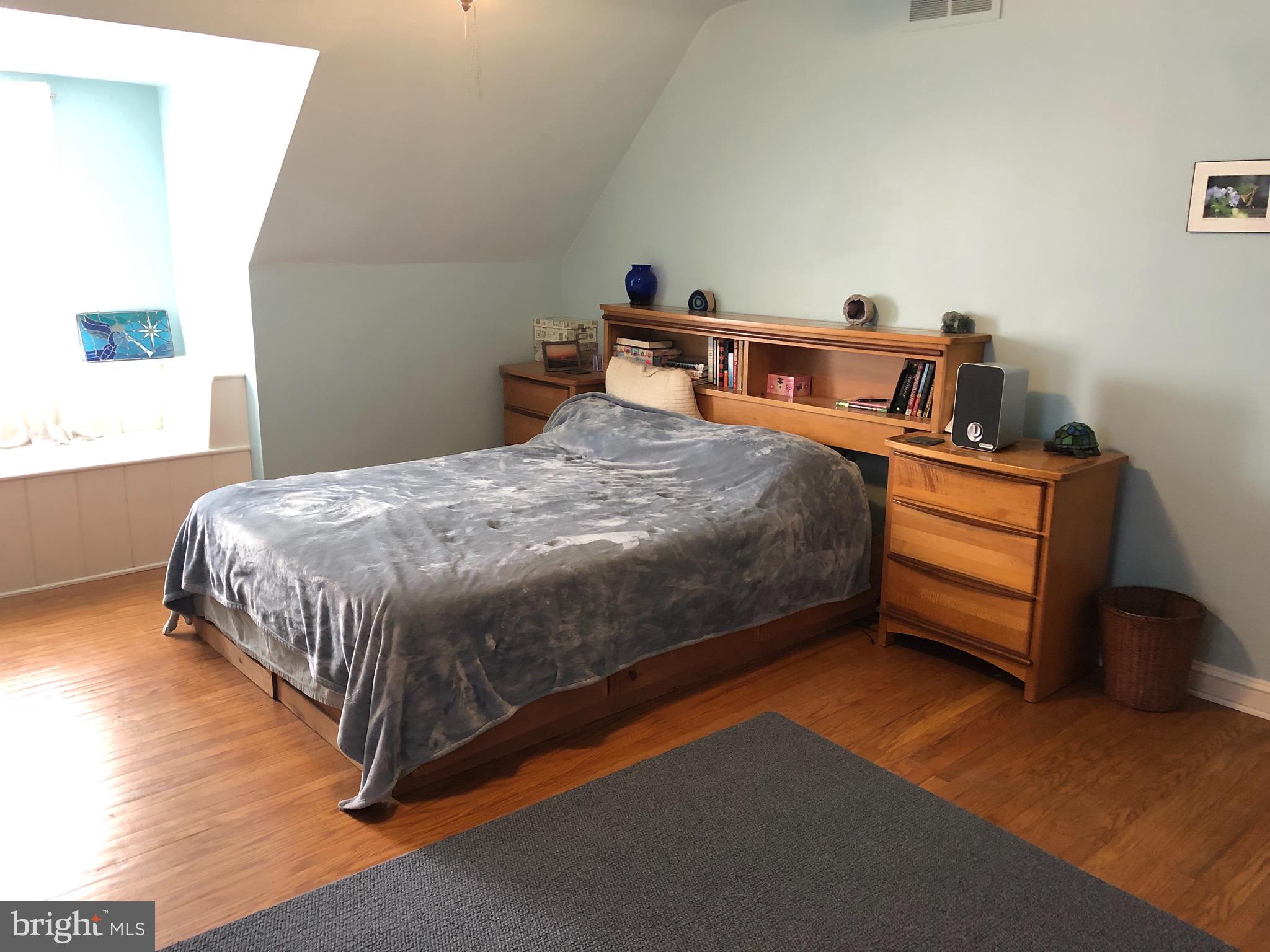 963 Providence Road Springfield, PA 19064 - Photo 23 of 35 Master Bedroom