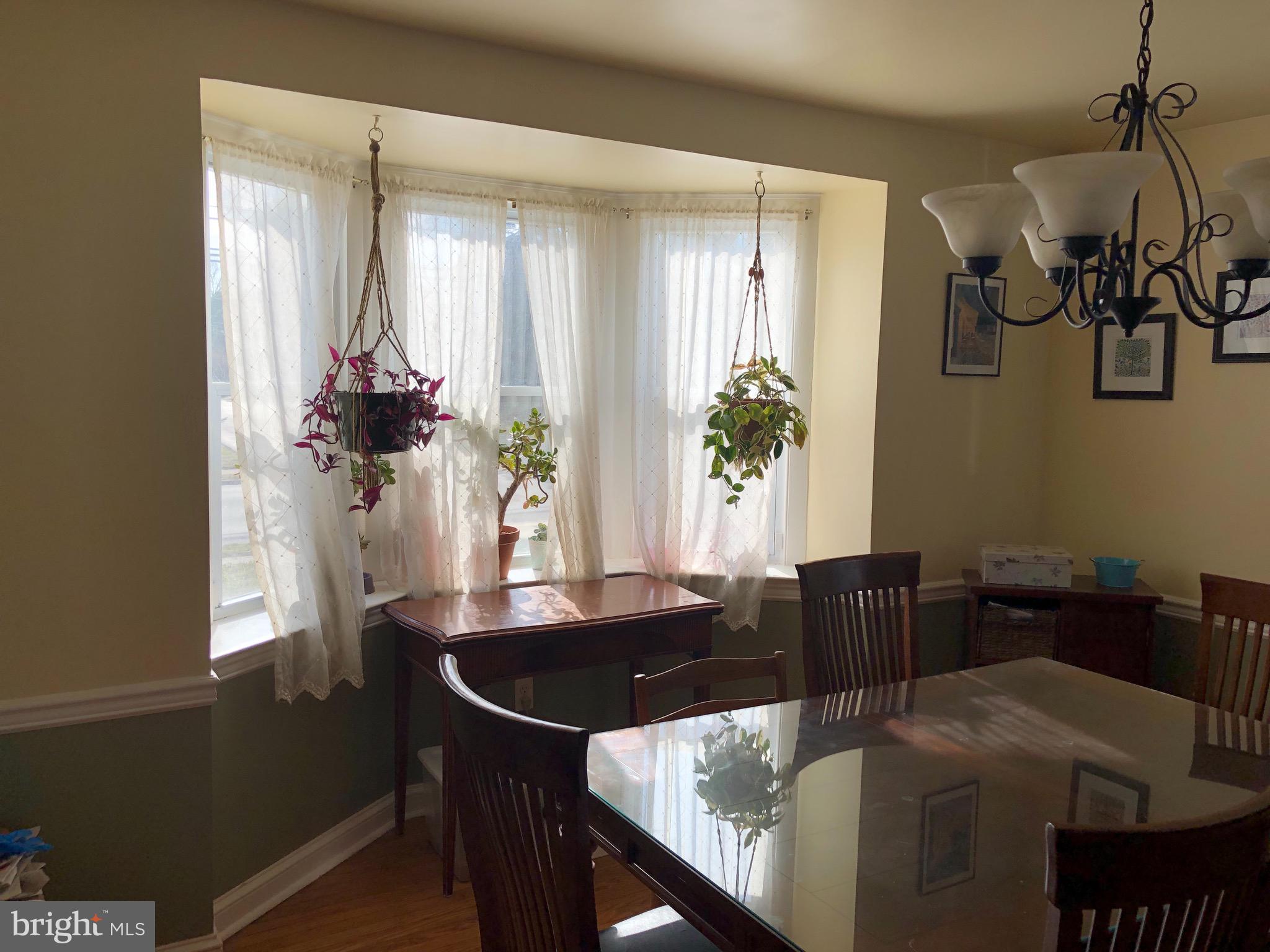 963 Providence Road Springfield, PA 19064 - Photo 9 of 35 Formal Dining