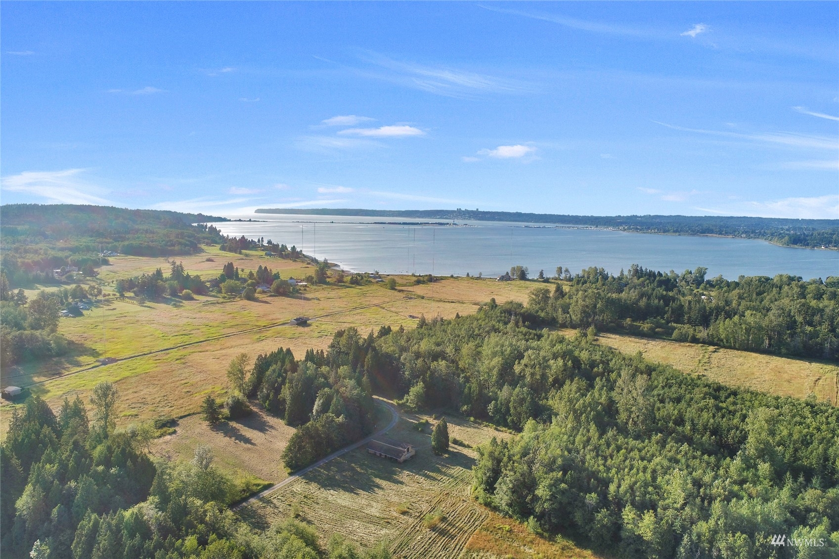 4770 Lincoln Road Blaine, WA 98230 - Photo 32 of 36 a view of an ocean and beach