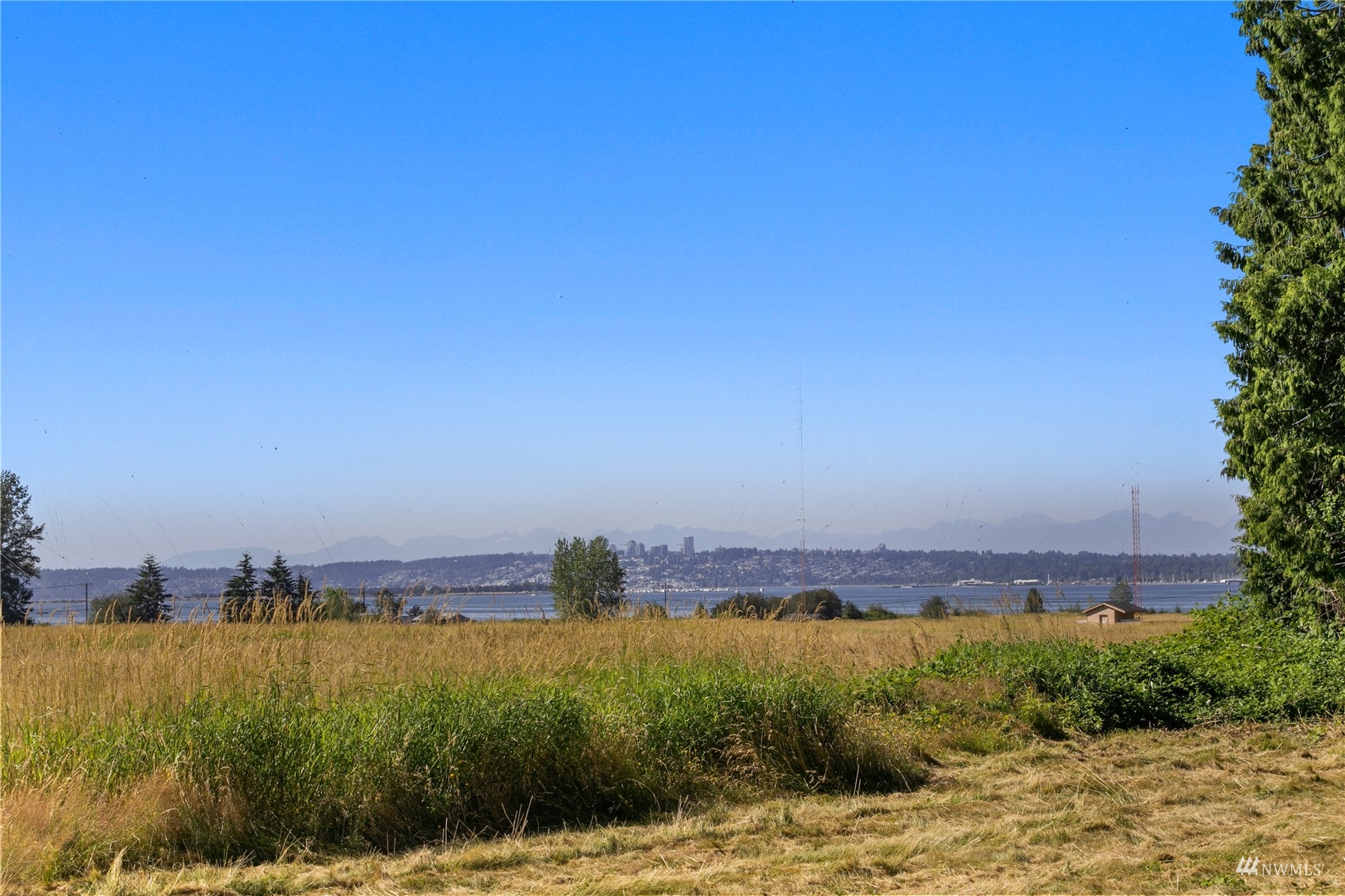 4770 Lincoln Road Blaine, WA 98230 - Photo 35 of 36 a view of a city