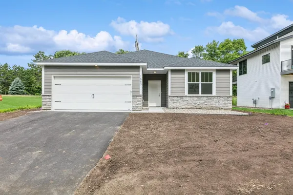 $349,900 | 1663 39th Street South, St. Cloud, MN 56301