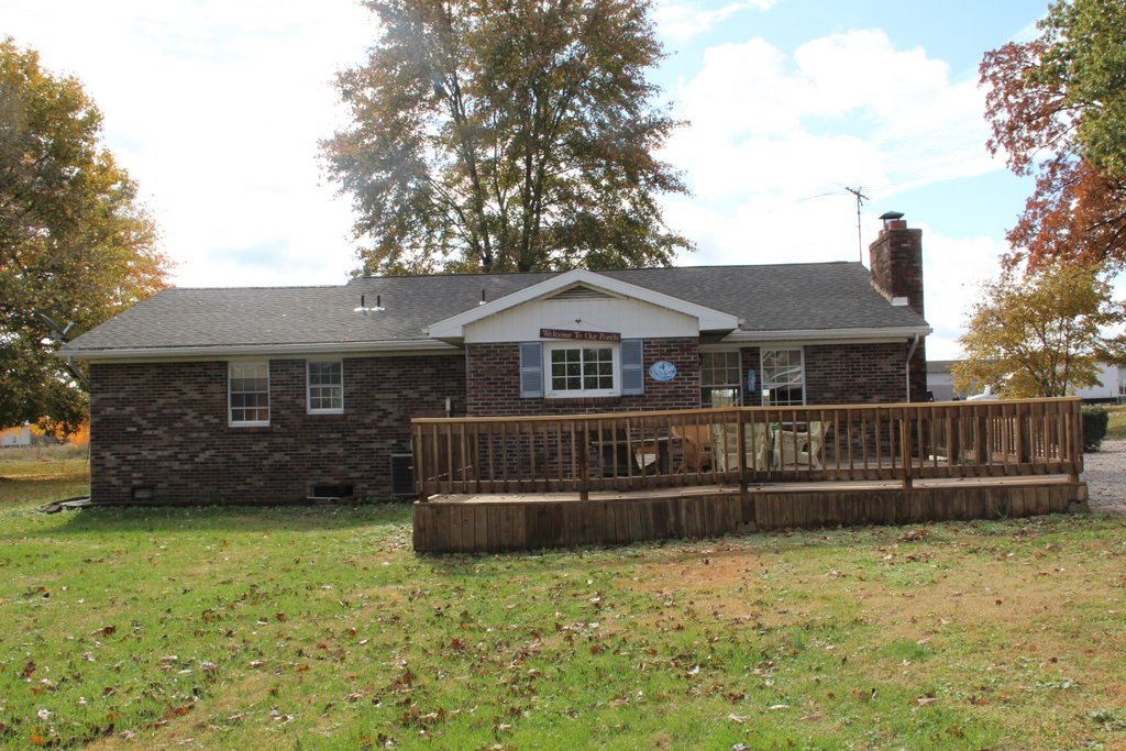 11988 Nobles Chapel Road Haubstadt, IN 47639 - Photo 20 of 26 Gallery Image 20