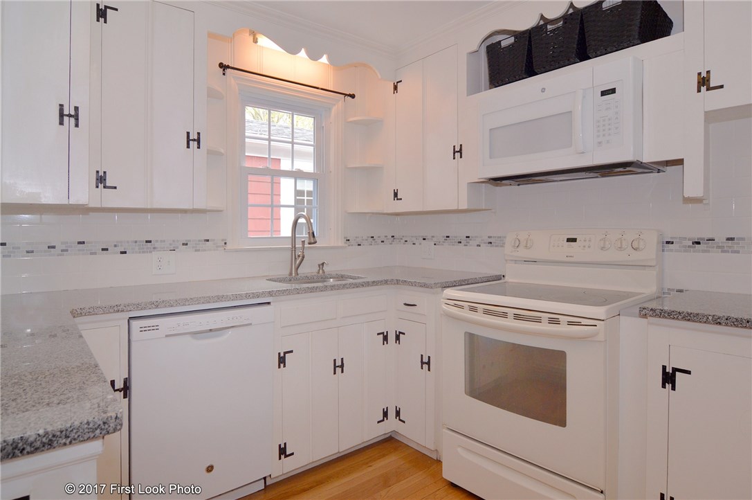 100 King Philip Road Pawtucket, RI 02861 - Photo 22 of 38 Gallery Image 22