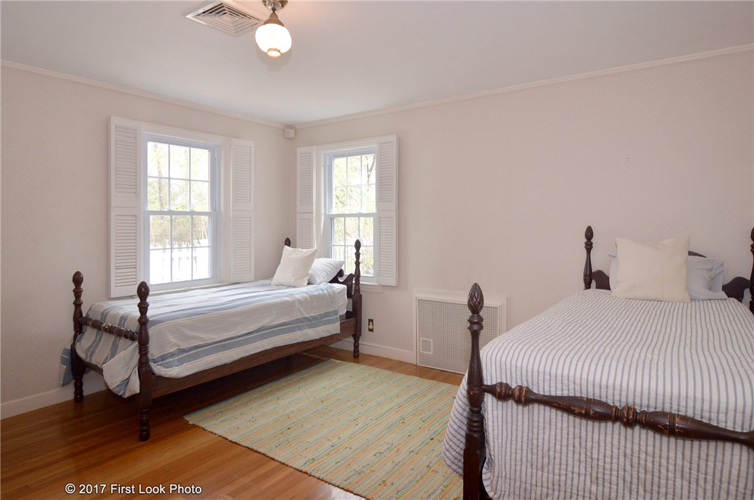 100 King Philip Road Pawtucket, RI 02861 - Photo 27 of 38 Bedroom