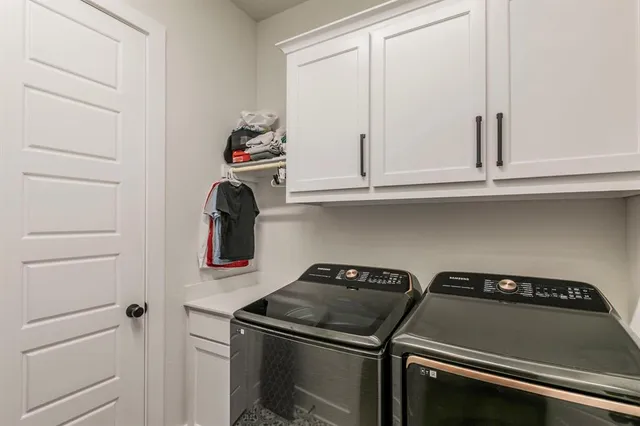 a view of walk in closet