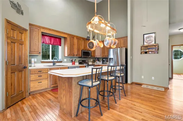 $535,000 | 16805 Enderbush Lane, Eureka, MO 63025