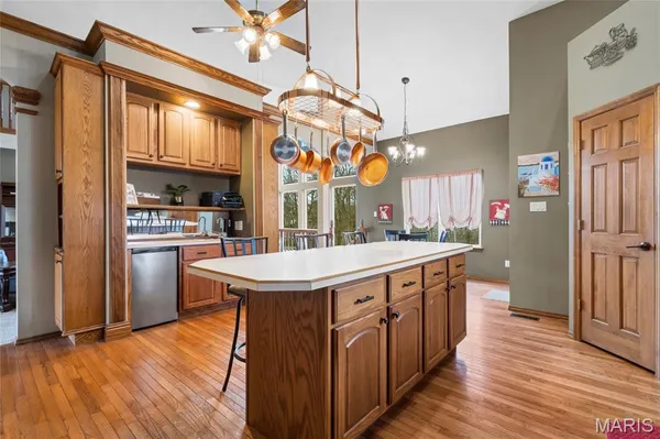 $535,000 | 16805 Enderbush Lane, Eureka, MO 63025