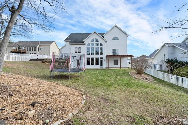 $535,000 | 16805 Enderbush Lane, Eureka, MO 63025