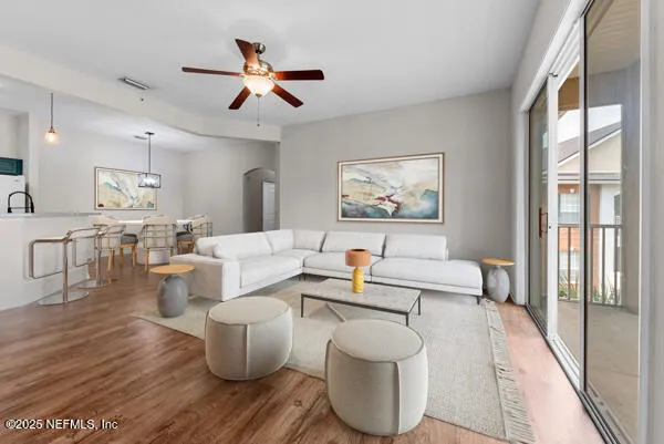 $200,000 | 785 Oakleaf Plantation Parkway, Unit 833, Orange Park, FL 32065