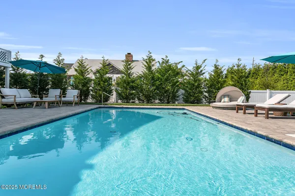 $6,195,000 | 915 Barnegat Lane, Mantoloking, NJ 08738