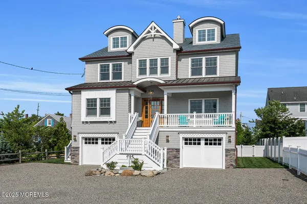 $6,195,000 | 915 Barnegat Lane, Mantoloking, NJ 08738