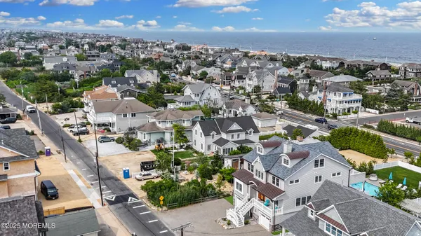 $6,195,000 | 915 Barnegat Lane, Mantoloking, NJ 08738