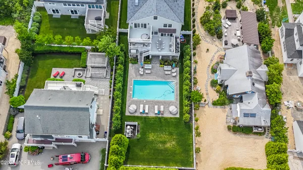 $6,195,000 | 915 Barnegat Lane, Mantoloking, NJ 08738